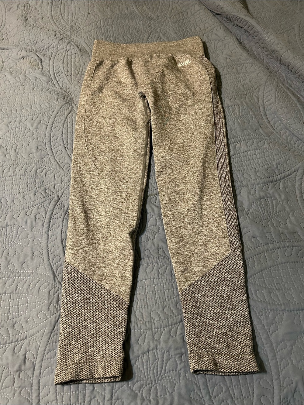 AYBL leggings size medium